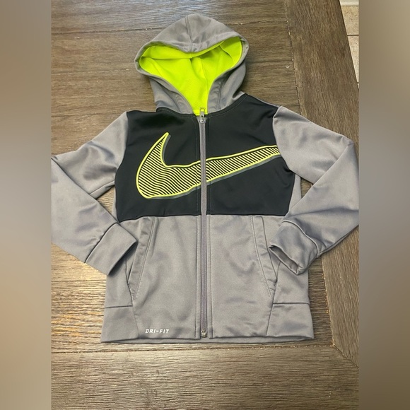 Nike Dri-Fit Boys Hoodie Hooded Full Zip Jacket Size 5/S Gray - Picture 1 of 5